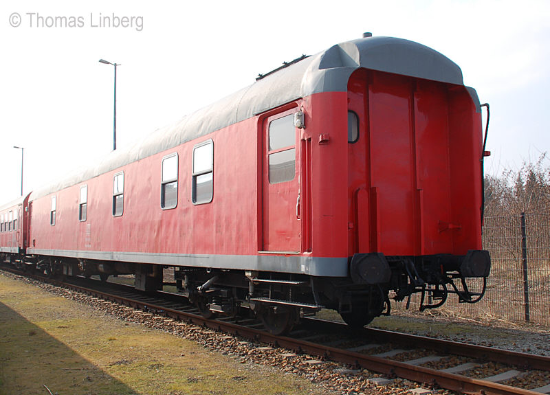 Wohnschlafwagen 420 60 80 99-11 131-2, Berlin-Grunewald, 16.03.2015, Fotograf Thomas Linberg